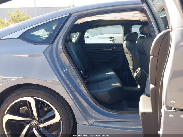 1HGCV2F38NA005025 Honda Accord Sport 2.0t
