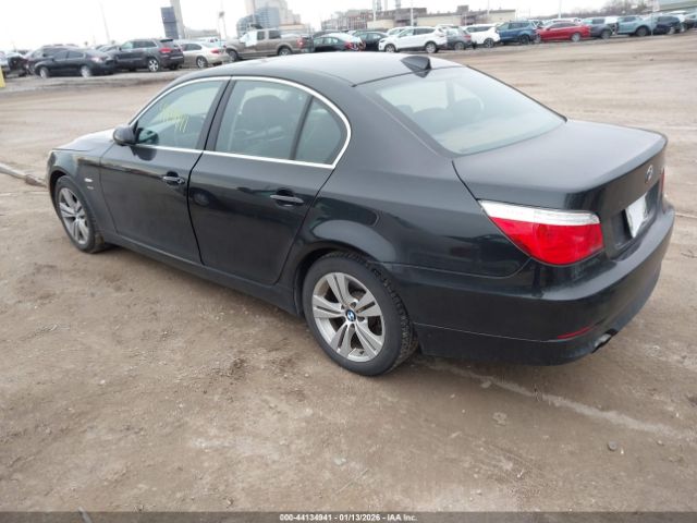 2010 BMW 528I WBANV1C50AC158842 Photo 2