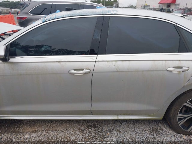 44134951 :رقم المزاد ، 1VWSA7A34MC007977 vin ، 2021 Volkswagen Passat 2.0t Se مزاد بيع