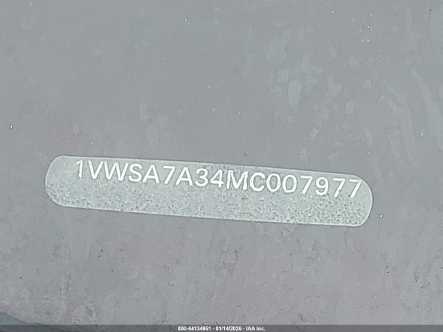 44134951 :رقم المزاد ، 1VWSA7A34MC007977 vin ، 2021 Volkswagen Passat 2.0t Se مزاد بيع