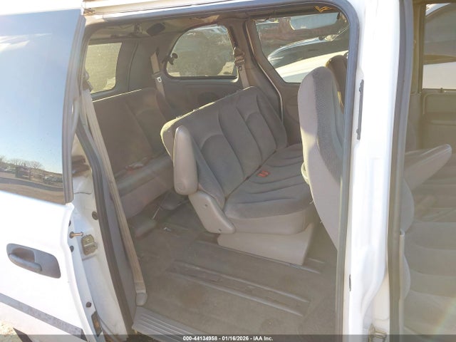 2002 CHRYSLER VOYAGER 1C4GJ25382B711947 Photo 7
