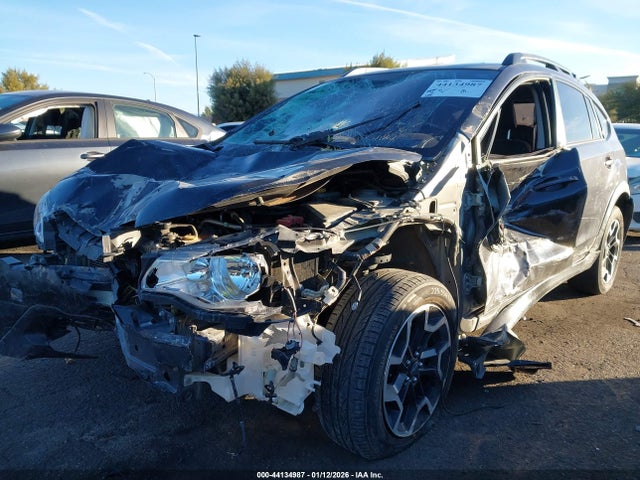 Subaru Crosstrek 2.0i Premium 2016 JF2GPABC1G8265692 Image 2