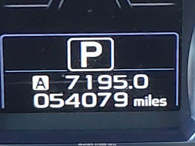 Subaru Forester 2.5i Touring 2018 JF2SJAWC8JH435673 Image 16