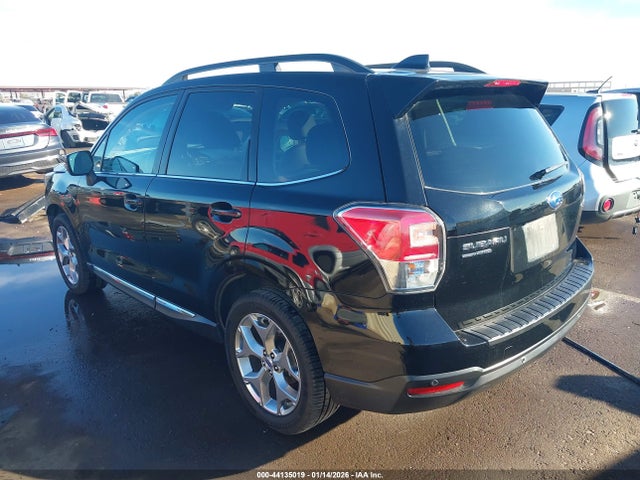 Subaru Forester 2.5i Touring 2018 JF2SJAWC8JH435673 Image 3