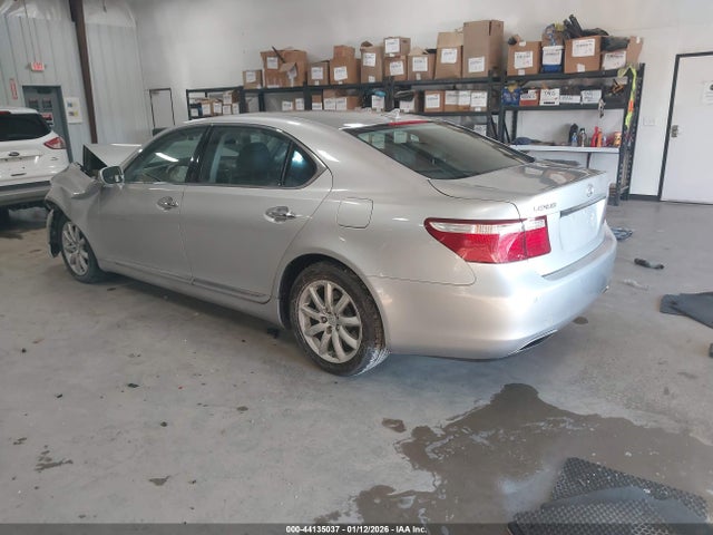 2007 LEXUS LS 460 JTHGL46F775000680 Photo 2