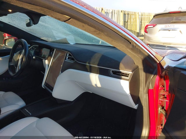 2017 TESLA MODEL S 5YJSA1E28HF182288 Photo 4
