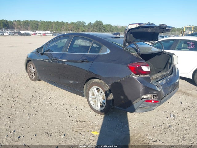 2016 CHEVROLET CRUZE 1G1BE5SMXG7314630 Photo 2