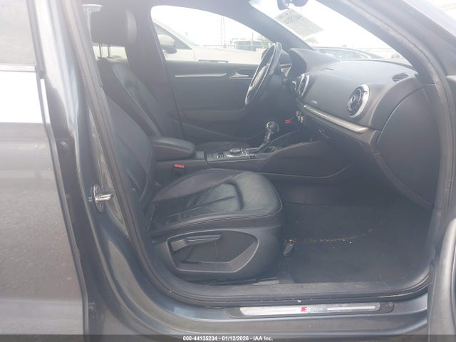 2016 AUDI A3 WAUB8GFF3G1060863 Photo 4