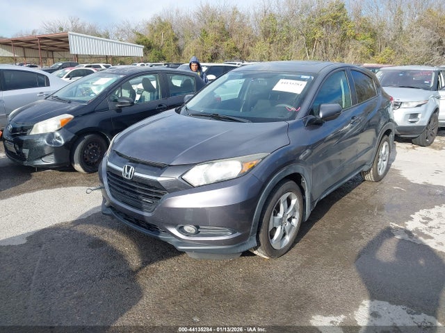 Honda HR-V EX 2016 3CZRU5H50GM738360 Image 2