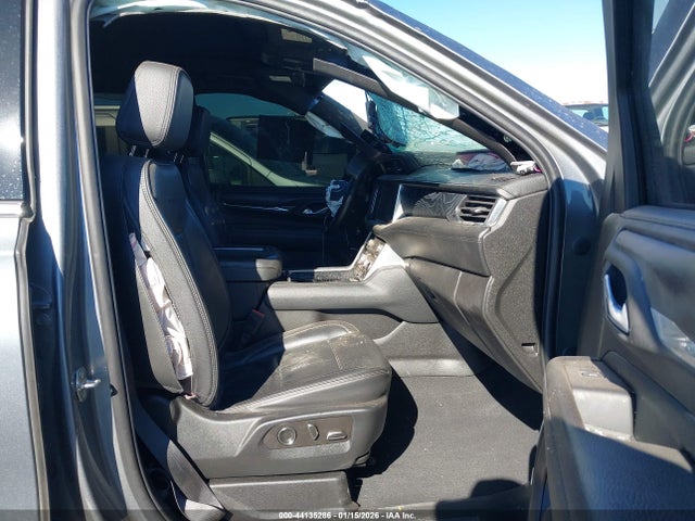 2021 GMC YUKON 1GKS2DKL9MR483608 Photo 4