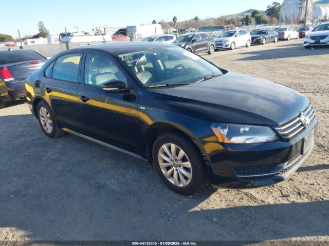 2015 VOLKSWAGEN PASSAT 1VWAT7A35FC013148