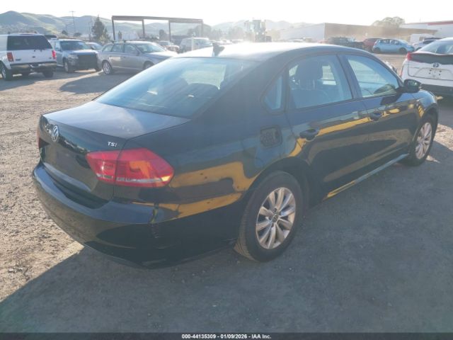 2015 VOLKSWAGEN PASSAT 1VWAT7A35FC013148 Photo 3