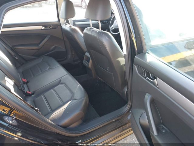 2015 VOLKSWAGEN PASSAT 1VWAT7A35FC013148 Photo 7