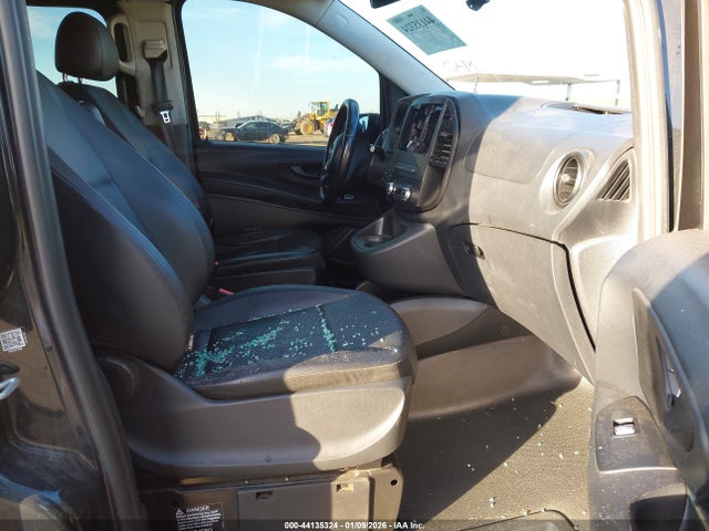 2017 MERCEDES-BENZ METRIS WDAPG2EE2H3308200 Photo 4