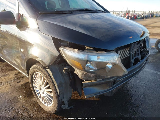 2017 MERCEDES-BENZ METRIS WDAPG2EE2H3308200 Photo 5