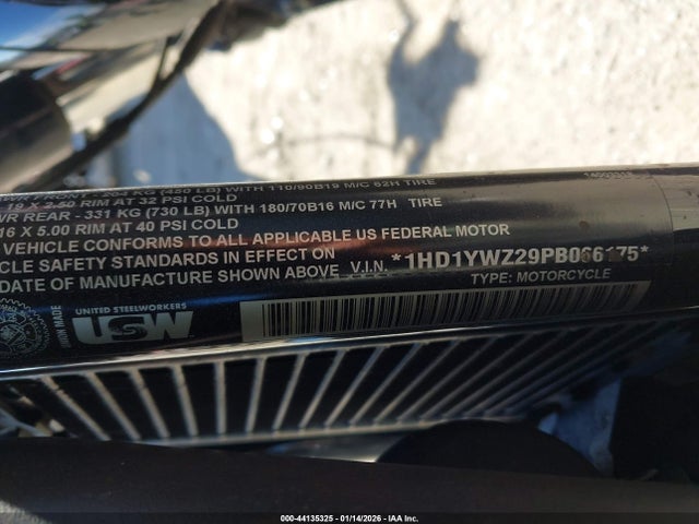 2023 HARLEY-DAVIDSON FXLRS 1HD1YWZ29PB066175 Photo 9