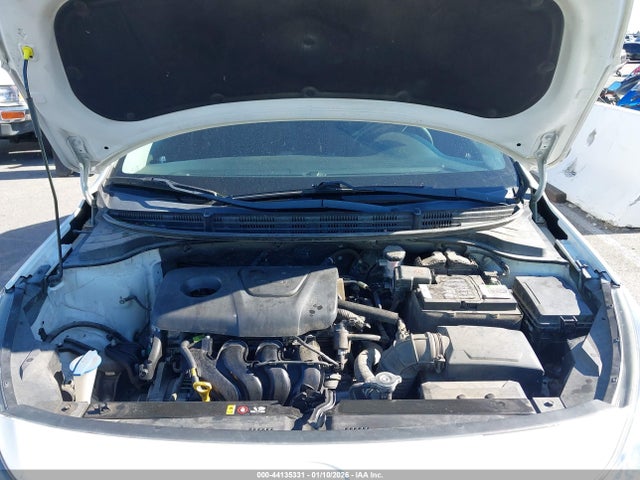 3KPA25AB5JE090668 KIA RIO LX