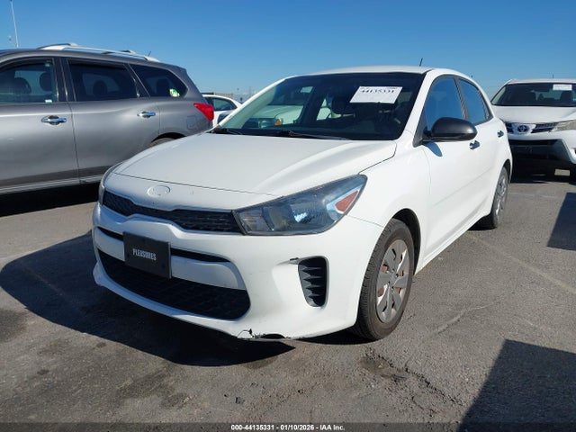 3KPA25AB5JE090668 KIA RIO LX