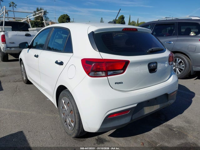 3KPA25AB5JE090668 KIA RIO LX