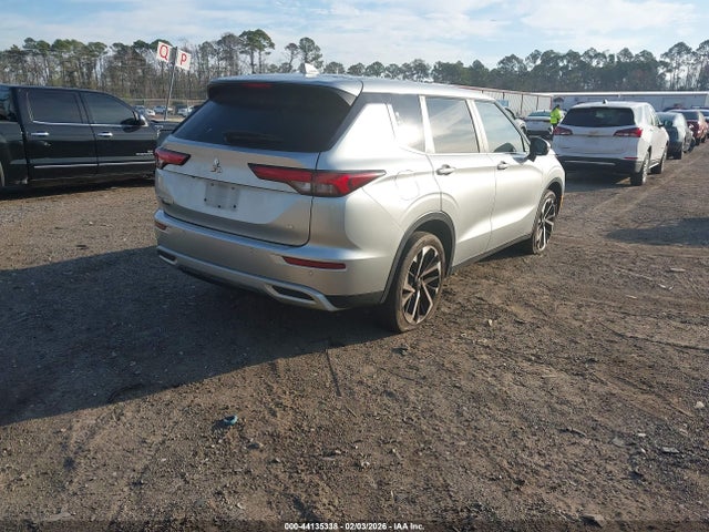 2022 MITSUBISHI OUTLANDER JA4J4UA88NZ048086 Photo 3