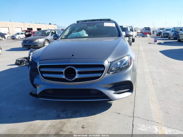 WDDZF4JB1JA380142 Mercedes-Benz E 300