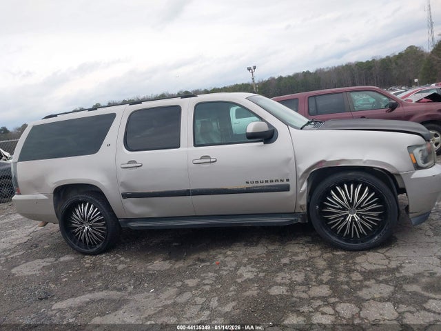 44135349 :رقم المزاد ، 3GNFC16007G182861 vin ، 2007 Chevrolet Suburban 1500 Lt مزاد بيع