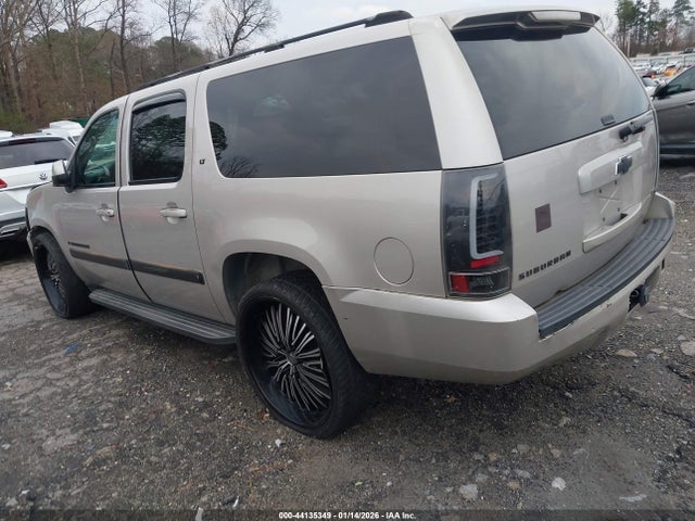 44135349 :رقم المزاد ، 3GNFC16007G182861 vin ، 2007 Chevrolet Suburban 1500 Lt مزاد بيع