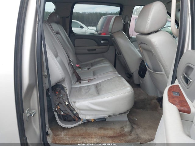 44135349 :رقم المزاد ، 3GNFC16007G182861 vin ، 2007 Chevrolet Suburban 1500 Lt مزاد بيع