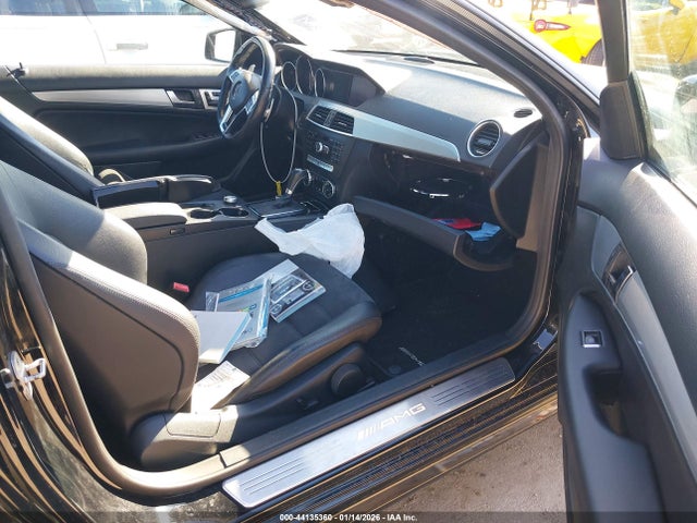 2014 MERCEDES-BENZ C 63 AMG WDDGJ7HBXEG322336 Photo 4