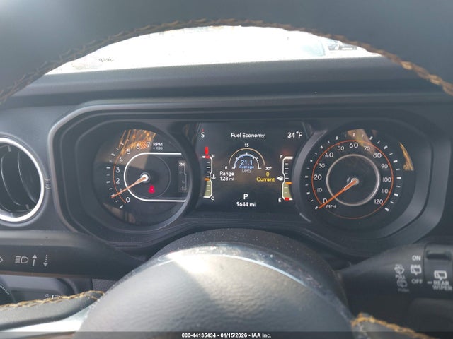1C4PJXENXSW517301 Jeep Wrangler 4-door Sahara 4x4