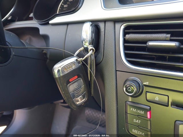 2011 AUDI A5 WAUCFAFR4BA047050 Photo 10