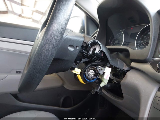 5NPD84LF0HH207391 Hyundai ELANTRA SE