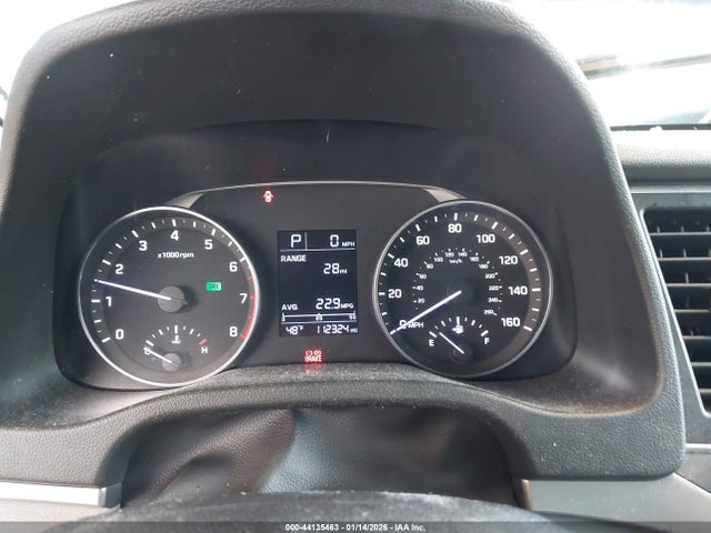5NPD84LF0HH207391 Hyundai ELANTRA SE