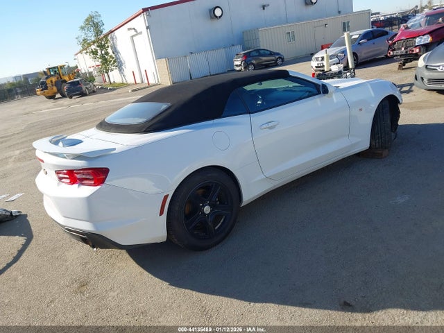 1G1FB3DS0L0110657 Chevrolet Camaro Rwd 1lt