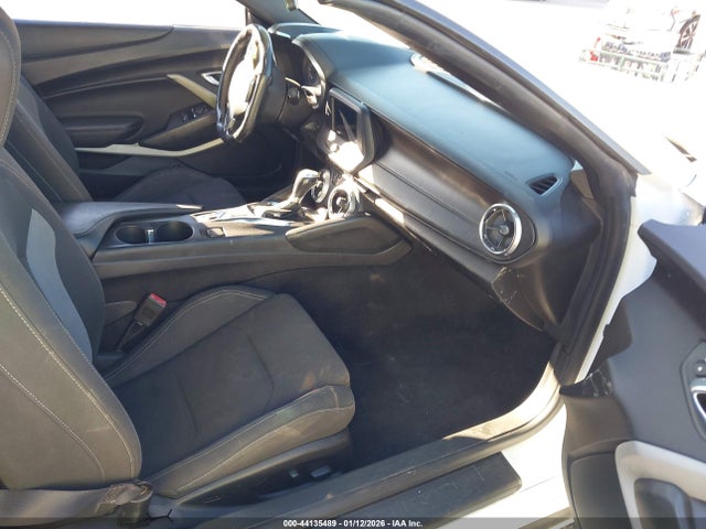 1G1FB3DS0L0110657 Chevrolet Camaro Rwd 1lt