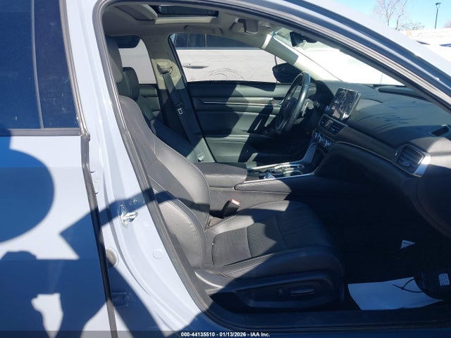 1HGCV2F94MA033519 Honda Accord Touring