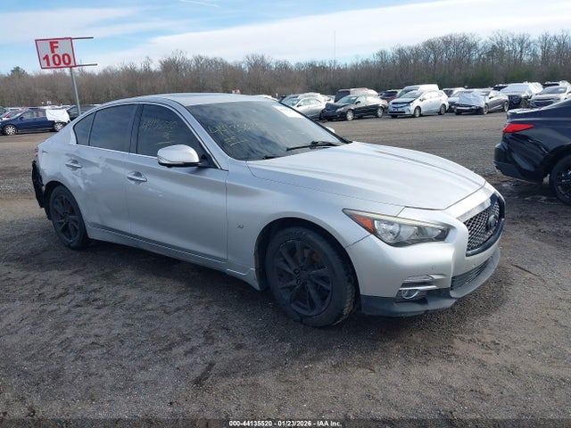 44135520 :رقم المزاد ، JN1BV7AR7FM418317 vin ، 2015 Infiniti Q50 Premium/sport مزاد بيع