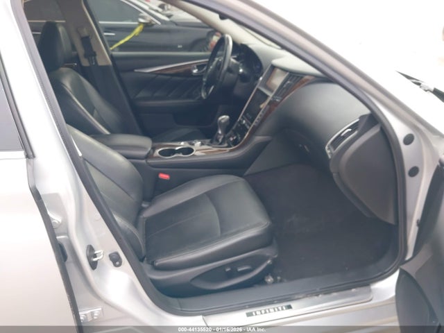 Продажа на аукционе авто 2015 Infiniti Q50 Premium/sport, vin: JN1BV7AR7FM418317, номер лота: 44135520