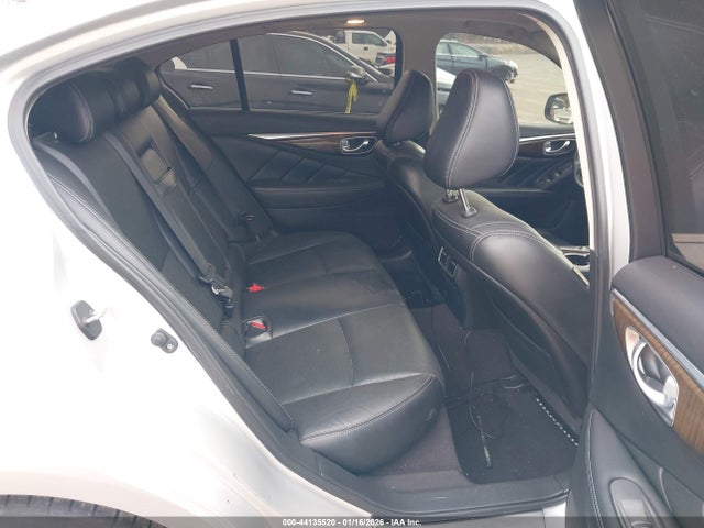 Продажа на аукционе авто 2015 Infiniti Q50 Premium/sport, vin: JN1BV7AR7FM418317, номер лота: 44135520