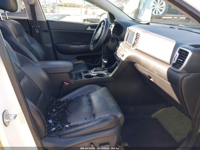 2017 KIA SPORTAGE KNDPN3AC5H7235023 Photo 4