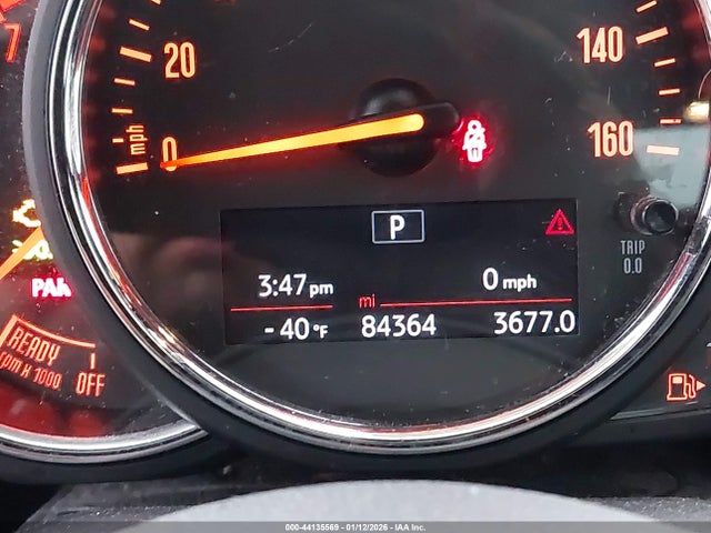 Mini Clubman Cooper 2019 WMWLU1C54K2F29800 Image 16