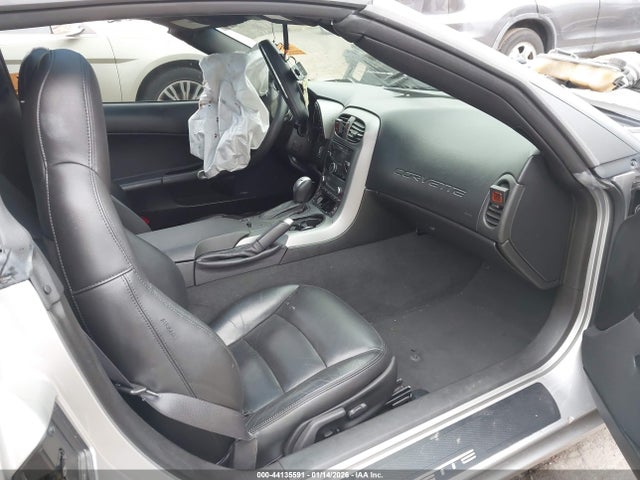 2006 CHEVROLET CORVETTE 1G1YY26U365108568 Photo 4