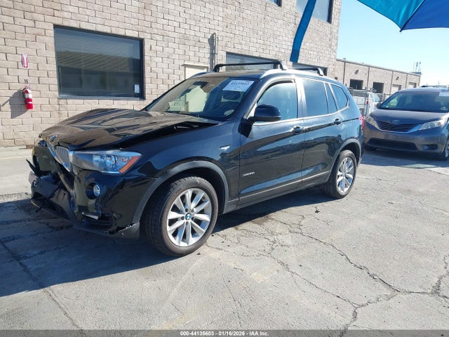 2017 BMW X3 5UXWX9C31H0T21927 Photo 1