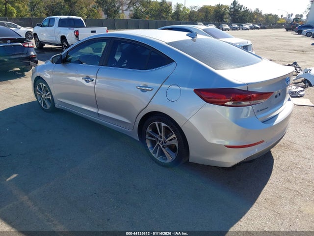 5NPD84LF0HH035640 Hyundai Elantra Limited