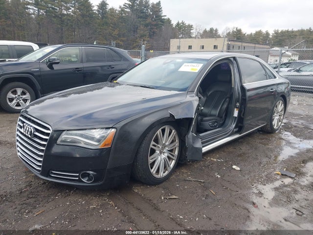 2011 AUDI A8 L WAURVAFD4BN004662 Photo 1