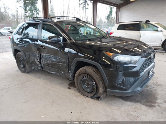Toyota RAV4 LE 2021 2T3G1RFV7MC169423 главное изображение