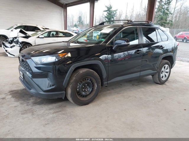Toyota RAV4 LE 2021 2T3G1RFV7MC169423 Image 2