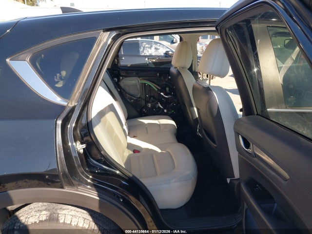Mazda Cx-5 2.5 S Preferred 2023 JM3KFBCM6P0255500 Image 8
