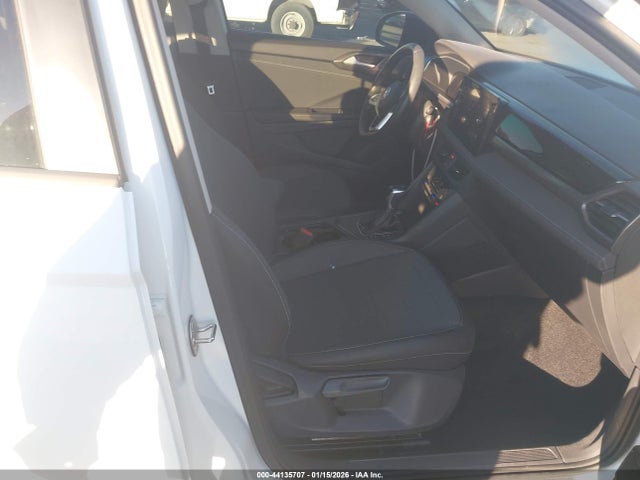 3VV3C7B22SM028976 Volkswagen Taos 1.5t Se Black