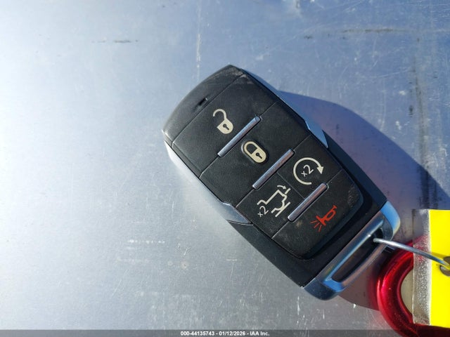 44135743 :رقم المزاد ، 1C6SRFLT6PN610464 vin ، 2023 Ram 1500 Rebel مزاد بيع